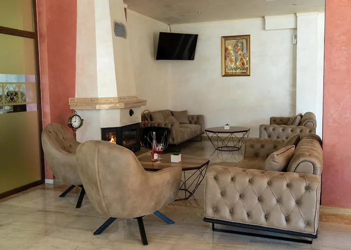 парадайс Хотел 3*